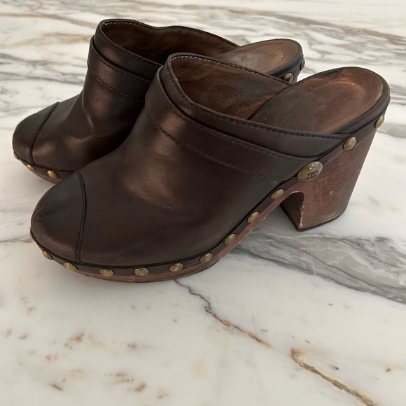 Vintage Chanel Brown Clogs 37 / 7 - 3 inch heels - Picture 1 of 7